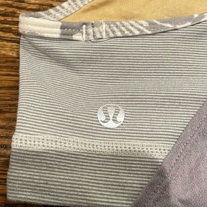 Lululemon flow tank with bra